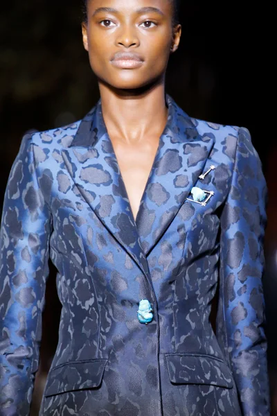 Look 36